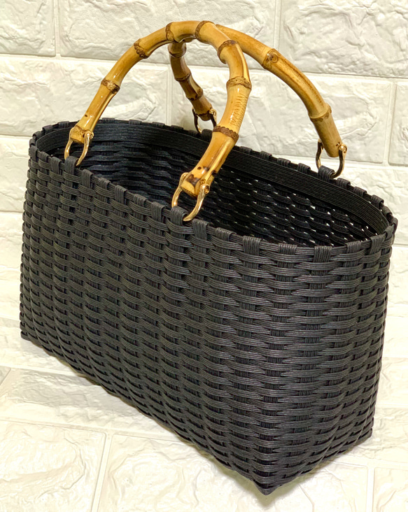 新作♬︎♡バンブーハンドルがオシャレ シンプル 大人可愛いブラックのカゴバッグ お出かけお買い物 浴衣 お着物にも♡ 4枚目の画像