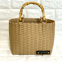 新作♬︎♡バンブーハンドルがオシャレ シンプル カゴバッグ お出かけ 浴衣 お着物にも使い易いサイズ♬︎♡ 4枚目の画像