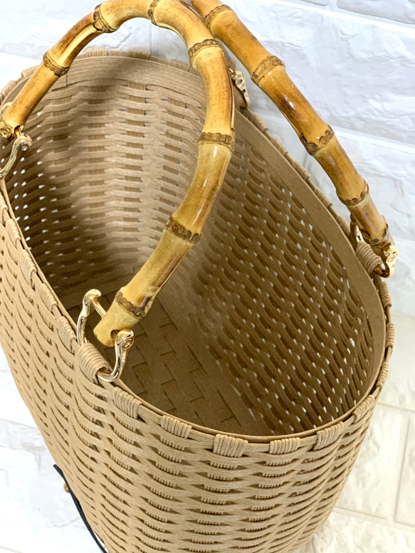 新作♬︎♡バンブーハンドルがオシャレ シンプル カゴバッグ お出かけ 浴衣 お着物にも使い易いサイズ♬︎♡ 16枚目の画像