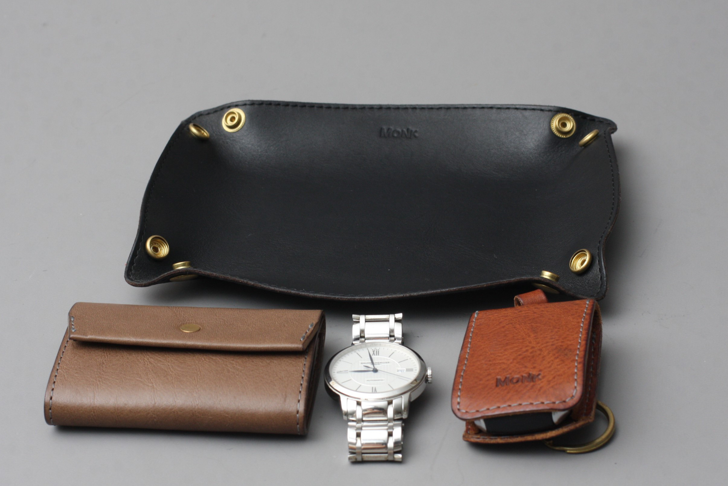 イタリアンレザー｜出張先で活躍するレザートレイ（K91）