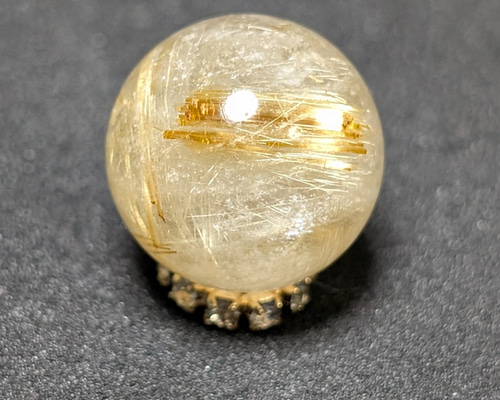 【繊細に内包する金針】 ゴールドルチルクォーツ 1粒売り 10ミリ 水晶のお守り eea092f34a25820aee807e69cca615