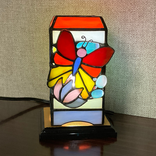 ステンドグラスランプ　蝶々 ステンドグラス用品・材料・工具&ガラス・ランプ通販|confiance