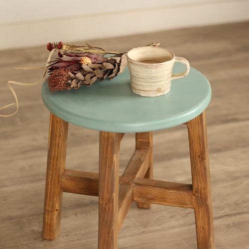 座面の広いスツール ライトブルー×オーク サイドテーブル 椅子