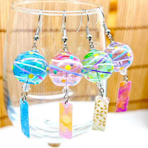 宵まつり風鈴＜浮玉＞ヨーヨー柄 風鈴ピアス/風鈴イヤリング/水風船/夏