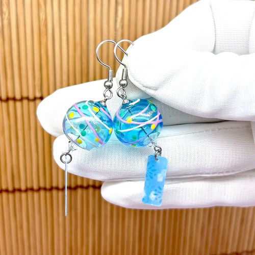 マット　にゃんこ♡風鈴風　ヨーヨー　ピアス/イヤリング✩.*˚ 宵まつり風鈴＜浮玉＞ヨーヨー柄 風鈴ピアス/風鈴イヤリング/水