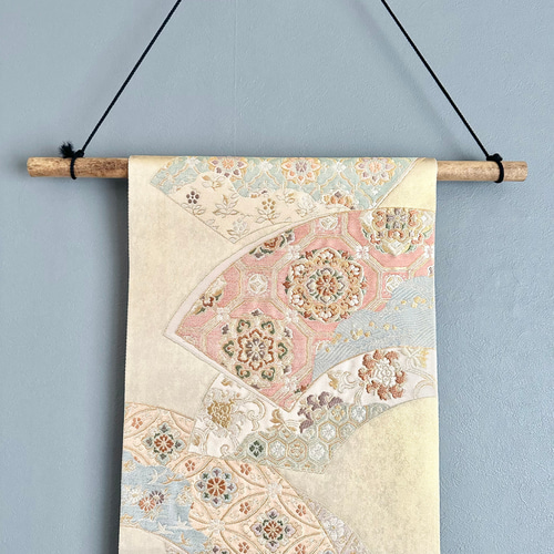 ハンドメイド　着物　リメイク　マルチカバー　or タペストリー　サステナブル タペストリー・➁和のタペストリー・古布・パッチワークキルト