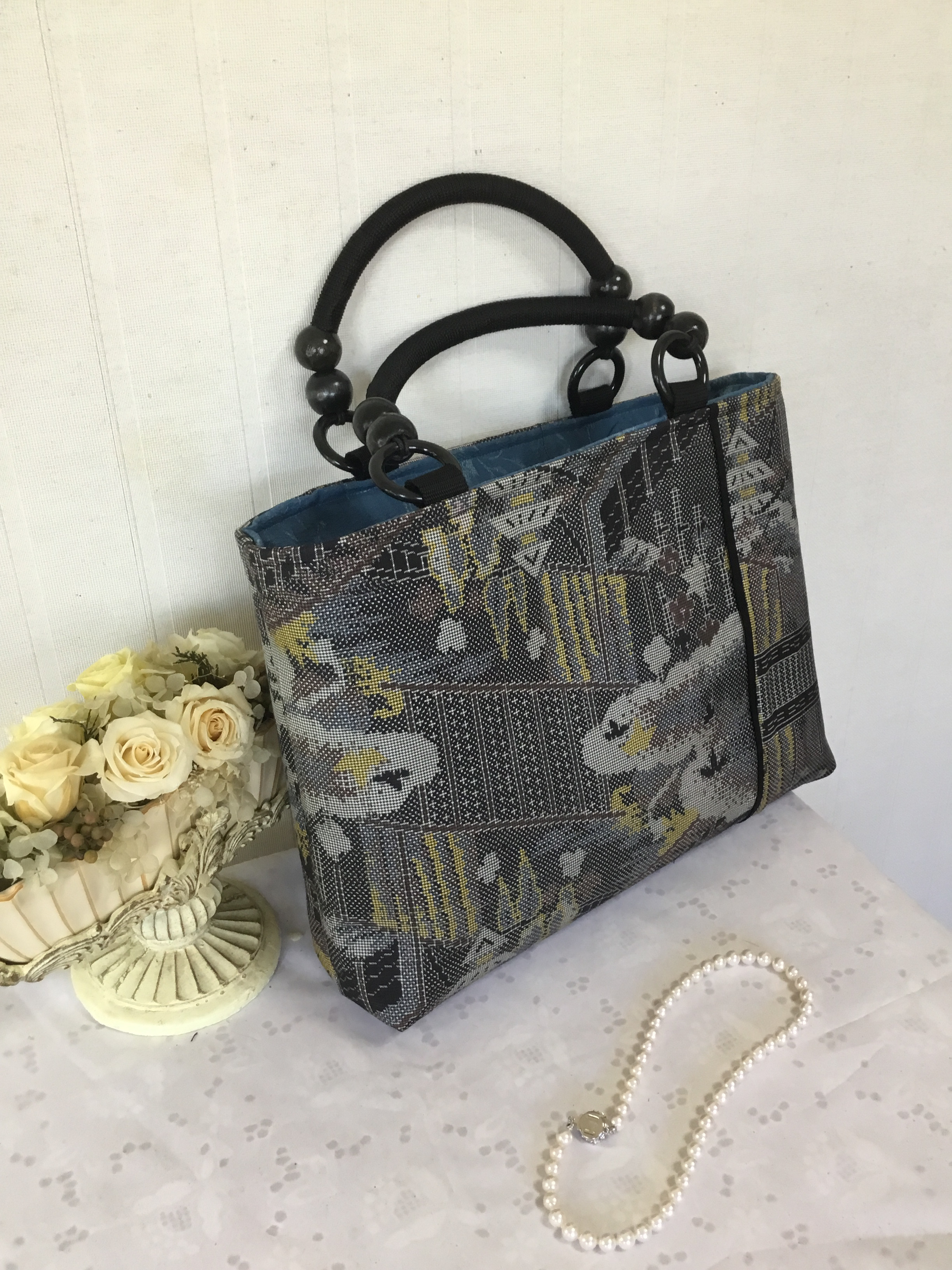 花ぷらら・シンプルで使いやすい・洋服でも着物でも使える・ハンドメイド・リメイク・大島紬・大きめ・トートバッグ・432