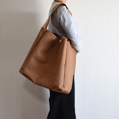 SQUARE4 TOTE BAG（モカ/ブラウン）ショルダー ワンハンド 肩掛け 帆布
