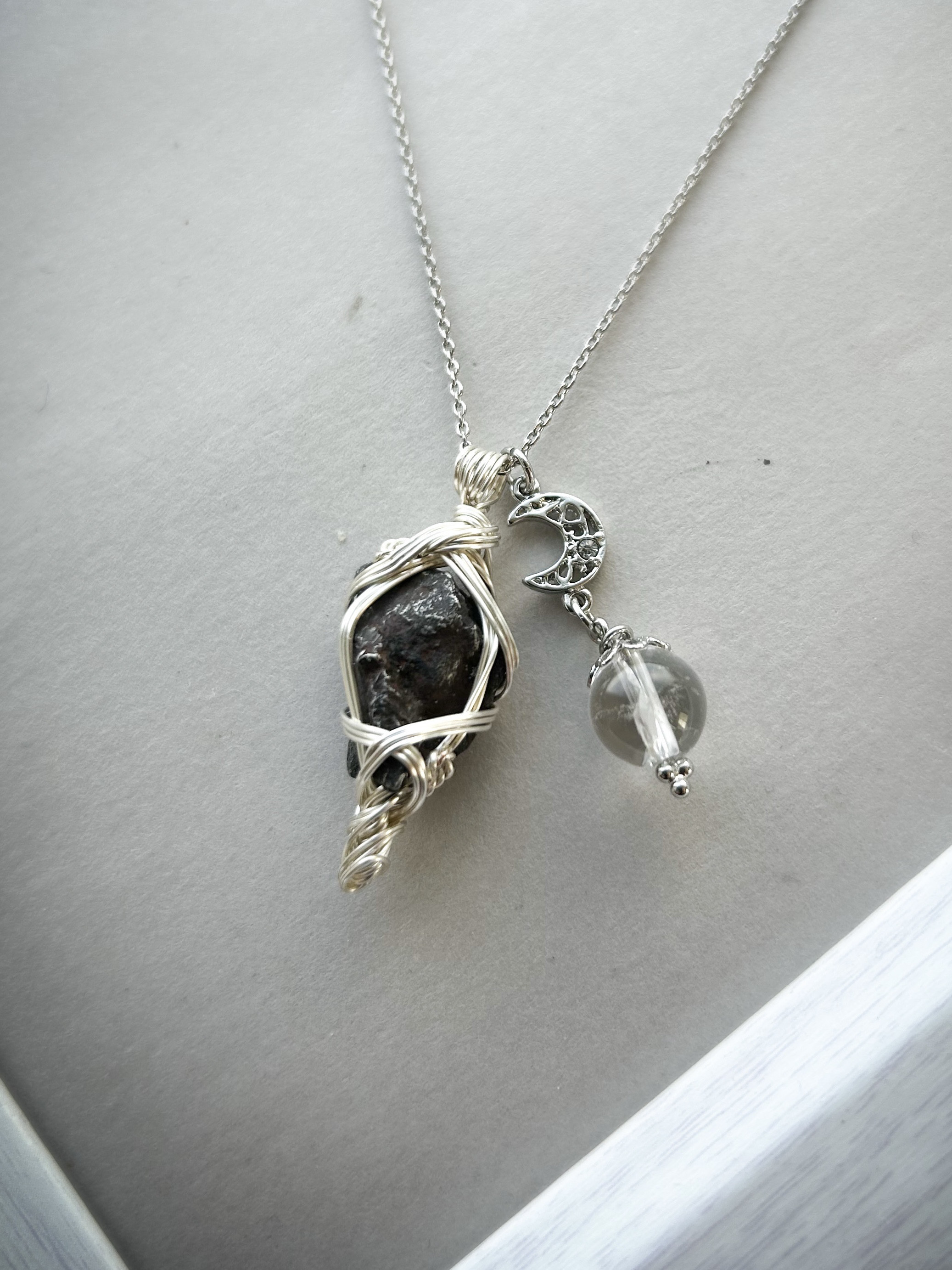 隕石ゲヘルカミルネックレス