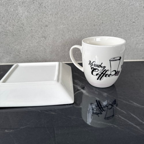 新品/未使用】ポーセラーツ/プレート4枚、マグカップ2個セット 中皿