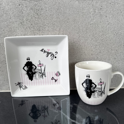 新品/未使用】ポーセラーツ/プレート4枚、マグカップ2個セット 中皿