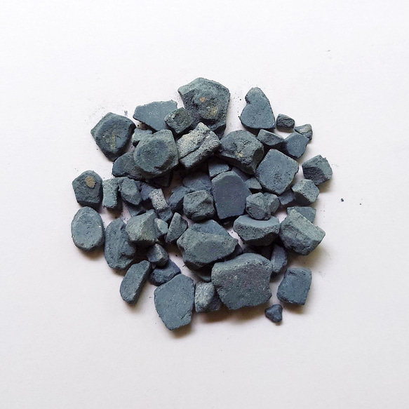 藍錠・沈殿藍・泥藍・藍顔料（国産）20g ◆ 草木染（材料）天然・植物顔料 1枚目の画像