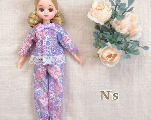 4546 あ　22cmドール服 ハンドメイド 22cmドール用 花柄リボンパープルパジャマ リカちゃん ドール服 その他