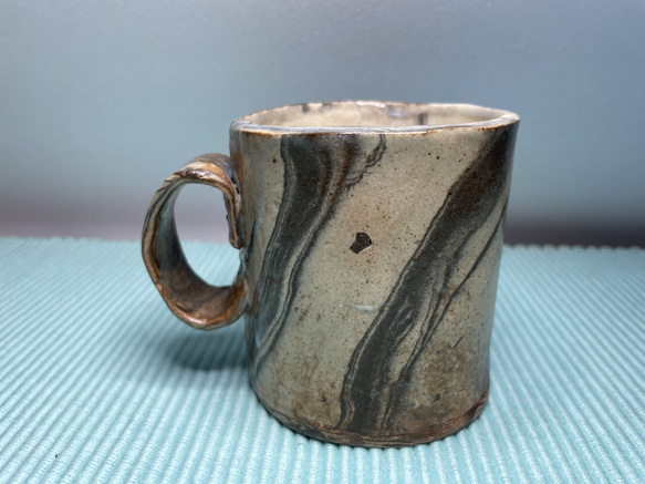 練り込みコーヒーカップ赤4 2枚目の画像