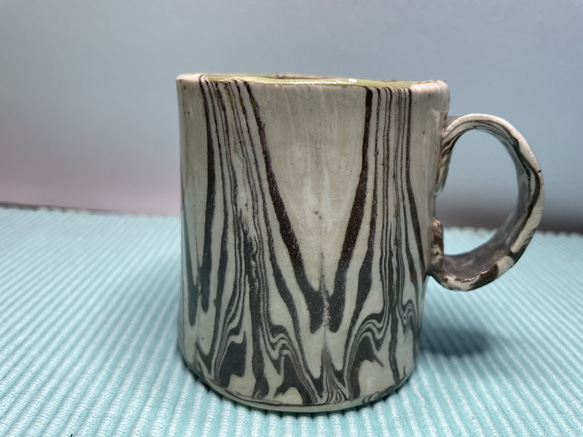 練り込みコーヒーカップ赤５ 1枚目の画像