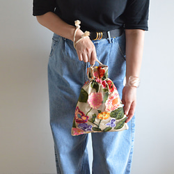 数量限定！チュールフラワー刺繍3way巾着ショルダーバッグ　マルチカラー 11枚目の画像