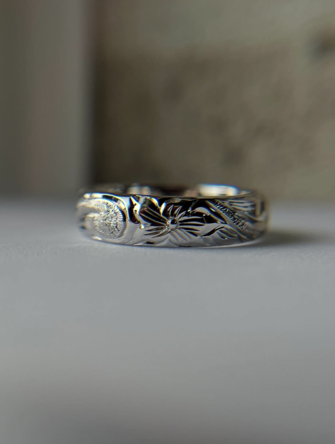 ☆プルメリアウィッグルスクロール☆ハワイアンジュエリー