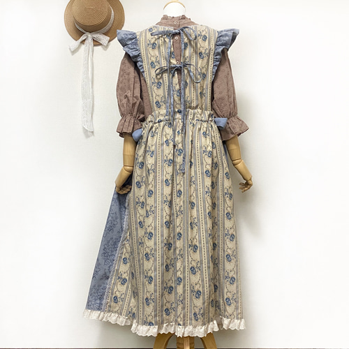 Pine Flower エプロン カントリーワンピース ハンドメイド作家 Pine Flower エプロン カントリーワンピース ハンドメイド作家
