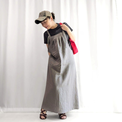 きれいめ大人カジュアル リネンサロペットスカート（アーミーグリーン