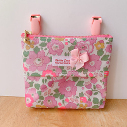 ☆フリルハートキルトバッグ＊リバティ・ベッツィ☆ミッドナイト