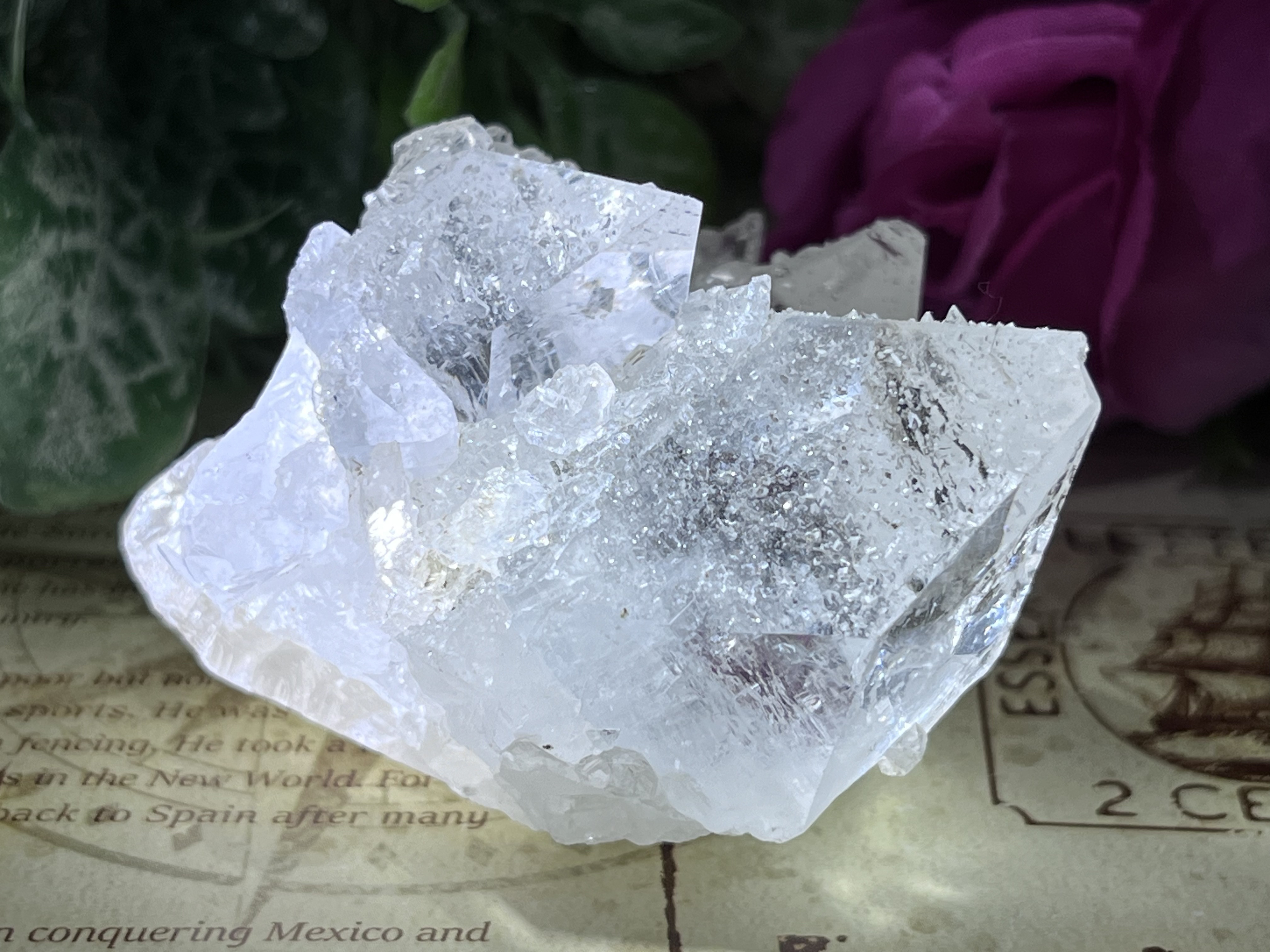 天使の水晶✨　レインボー　アポフィライト　ラフストーン　原石　クラスター
