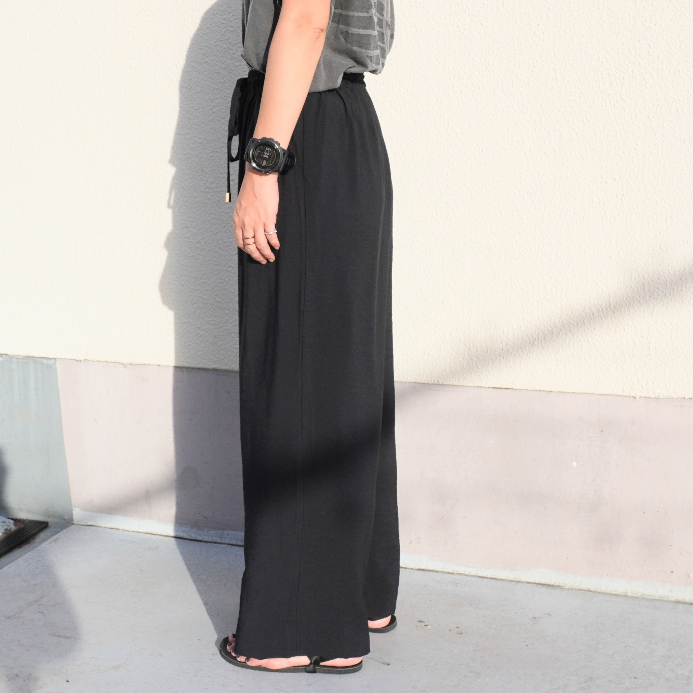 【サラッと涼しいパンツ】ワイドパンツ　イージケア　日本製　ブラック