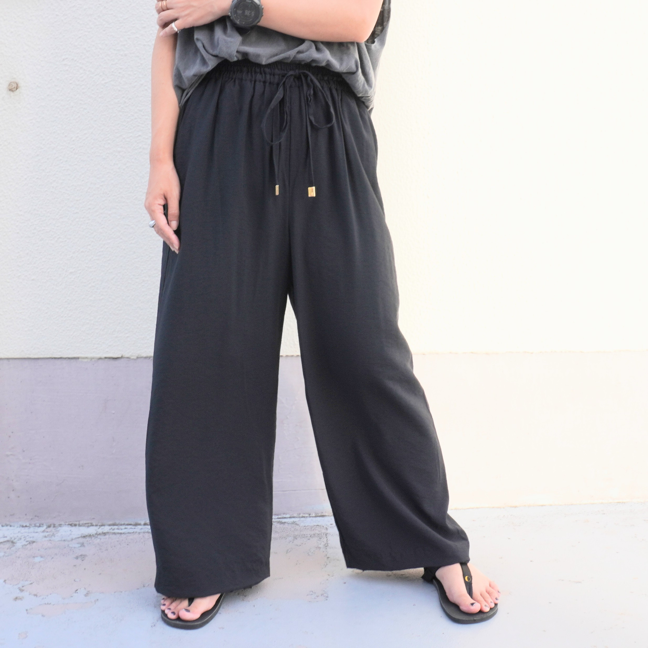 【サラッと涼しいパンツ】ワイドパンツ　イージケア　日本製　ブラック