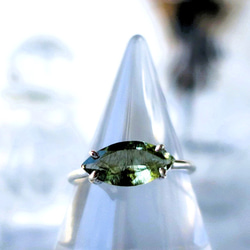 三日月リング ムーンストーン キャッツ フリーサイズ｜天然石