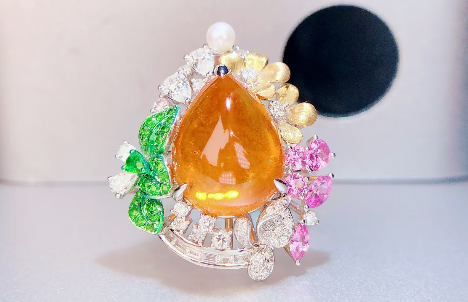 「独特」 K18 天然オレンジガーネット天然ダイヤモンド　1月誕生石　リング　スペサルティンガーネット　13.88ct