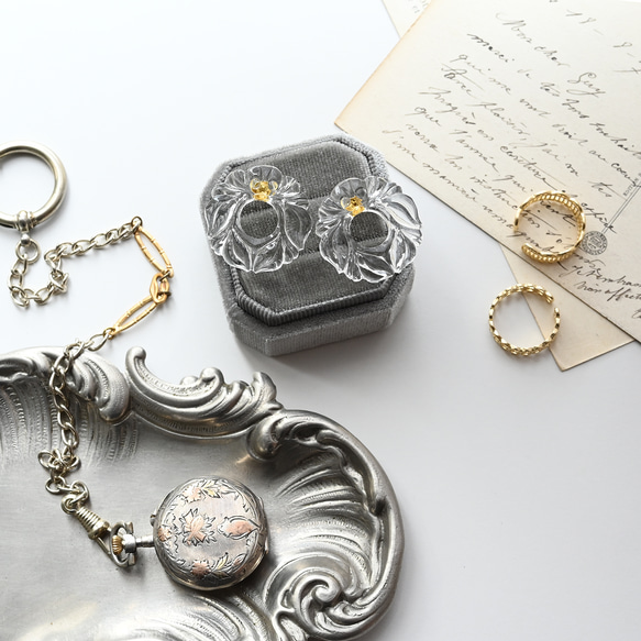 ヴィクトリアンヴィンテージリースガラスのピアス／イヤリング［サージカルステンレス/チタン/クリップイヤリング］ 8枚目の画像