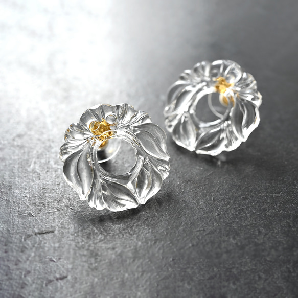 ヴィクトリアンヴィンテージリースガラスのピアス／イヤリング［サージカルステンレス/チタン/クリップイヤリング］ 1枚目の画像