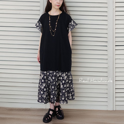 [予約販売] 揺れる袖フリルとボイル刺繍・ブラックワッシャーコットンワンピース 4枚目の画像