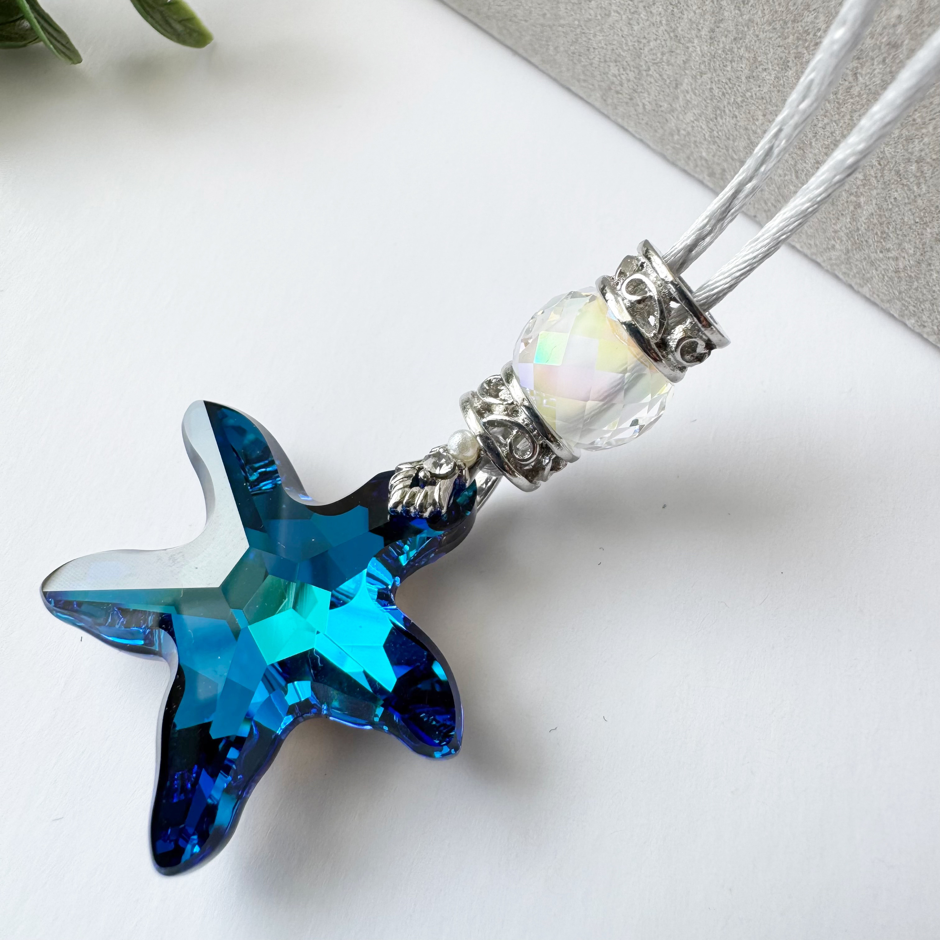 大きなヒトデの3ｃｍバミューダブルースワロフスキークリスタルのロングネックレス