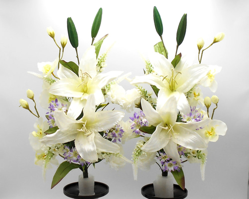 値下げ無し❌お墓用 雨に強い造花 供花 仏花 大きめセット胡蝶蘭 カサブランカ 大きな仏花 墓花 仏花 総高さ63cm 1対 カサブランカ・胡蝶