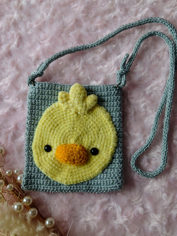 ふわふわひよちゃんポシェット 3枚目の画像