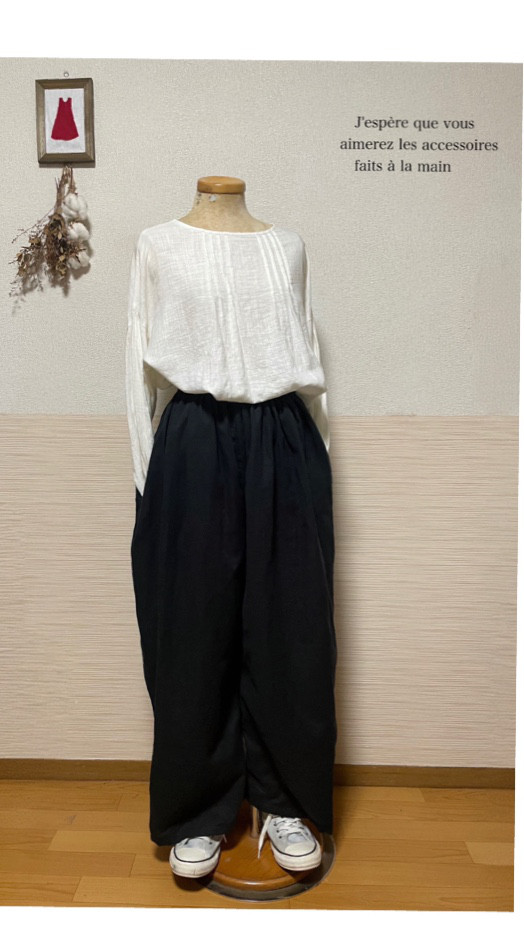 ダブルガーゼ　ワイドパンツ　ブラック