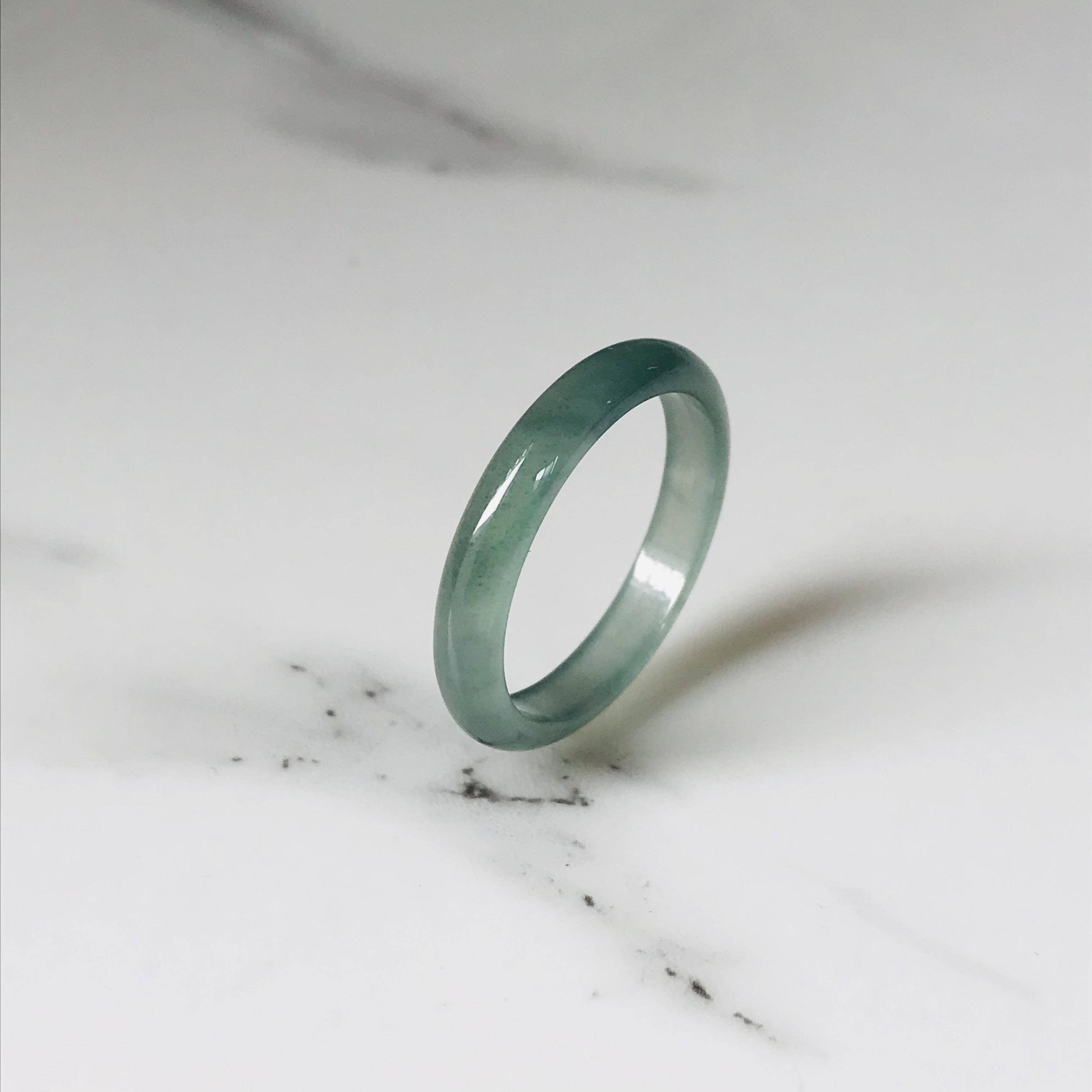 [R28-020］ ジェイド　JADE ヒスイ　本翡翠　くりぬき　リング　天然石　一点物　グアテマラ産　17号　指輪