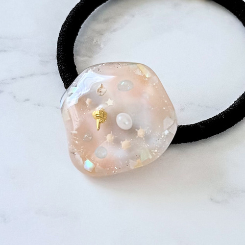 海のヘアゴム】3色展開｜桃色の海・南国の海・静かな海／レジン・貝殻