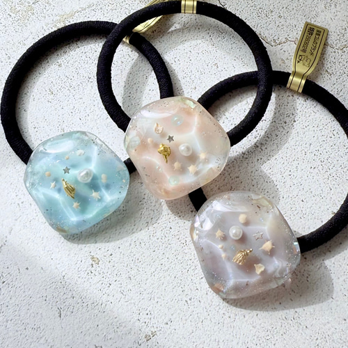 海のヘアゴム】3色展開｜桃色の海・南国の海・静かな海／レジン・貝殻