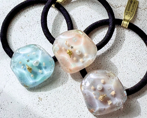 海のヘアゴム】3色展開｜桃色の海・南国の海・静かな海／レジン・貝殻