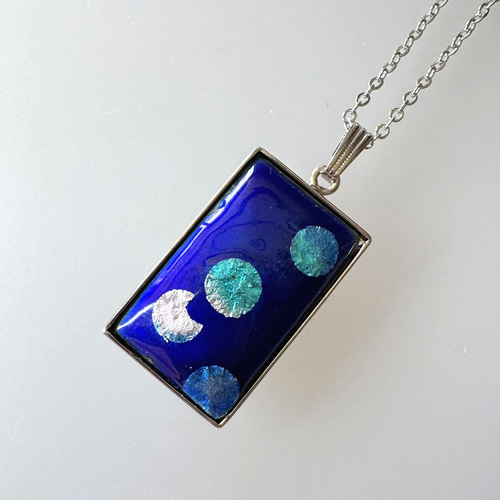 七宝焼アクセサリー 銀箔みずたまペンダント 長角 ネックレス