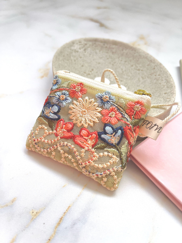 あると便利♡6cmファスナーポーチ ポーチ POM-haru- 通販 19600159