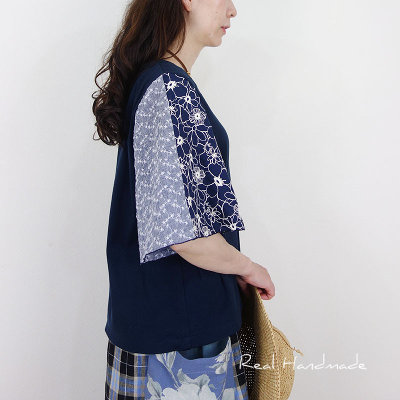 ラスト！[予約販売] ネイビー×花刺繍レースのひらり袖プルオーバー