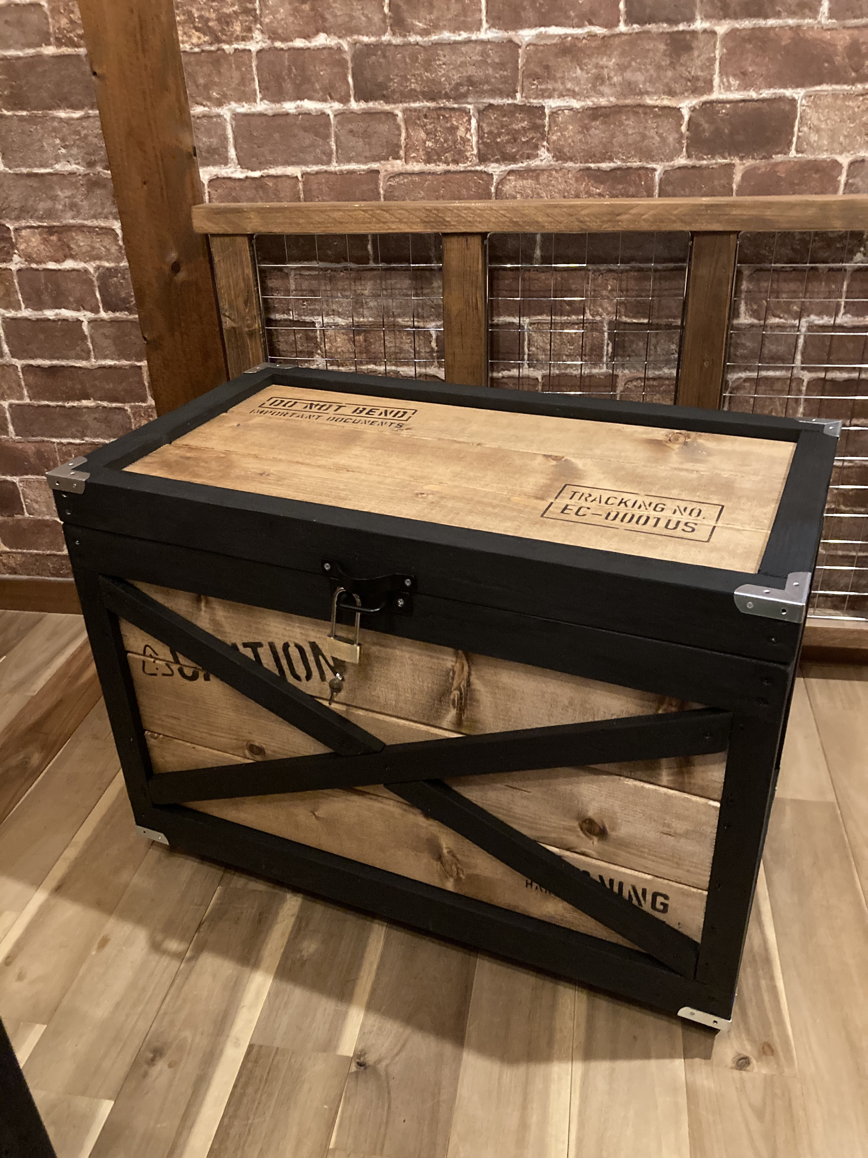 【デザインリニューアル❗️再登場✨✨男前ヴィンテージ風トレジャーBOXダークウォルナットカラー✨】