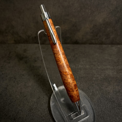 カーリーメイプル縮杢 木軸ペン”Strings”0730 ペン・筆記用具 Devi