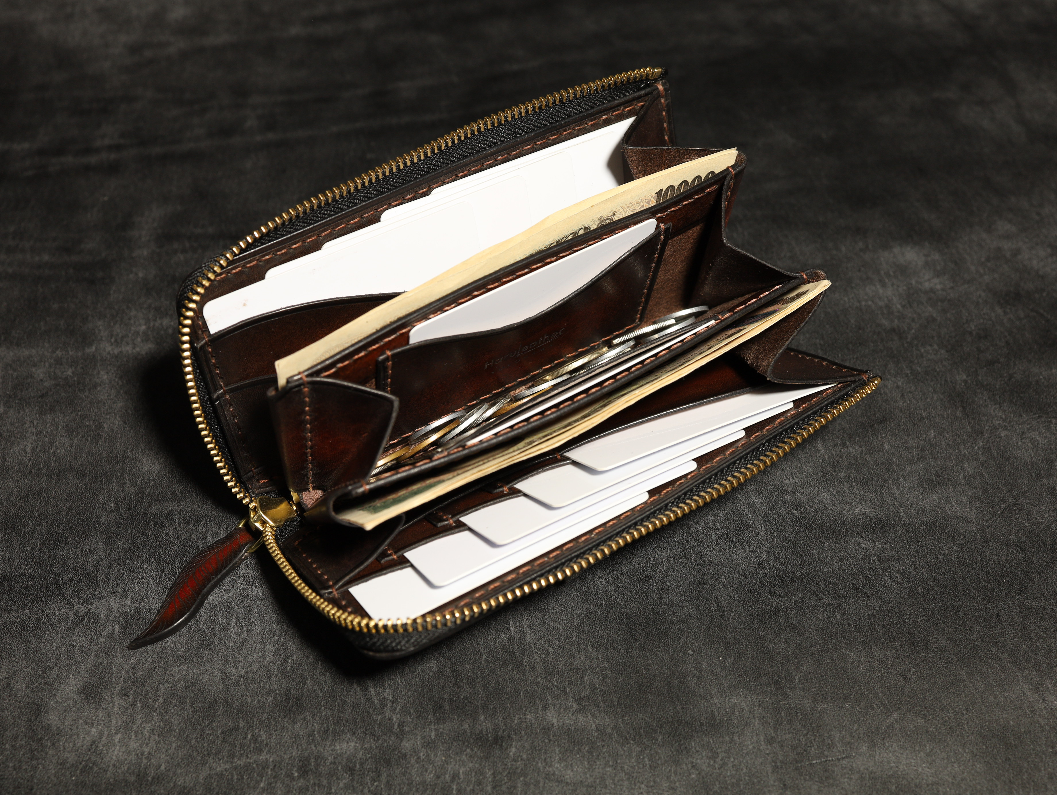 【世界最小クラスの長財布】アンティーク手染めの高級レザー  グリーンアンティーク 本革 ギフト プレゼント