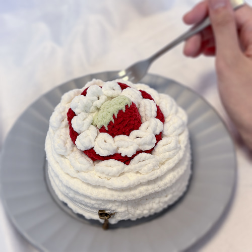 ストロベリーショートケーキ かぎ針編みハンドメイドセット人＋小物