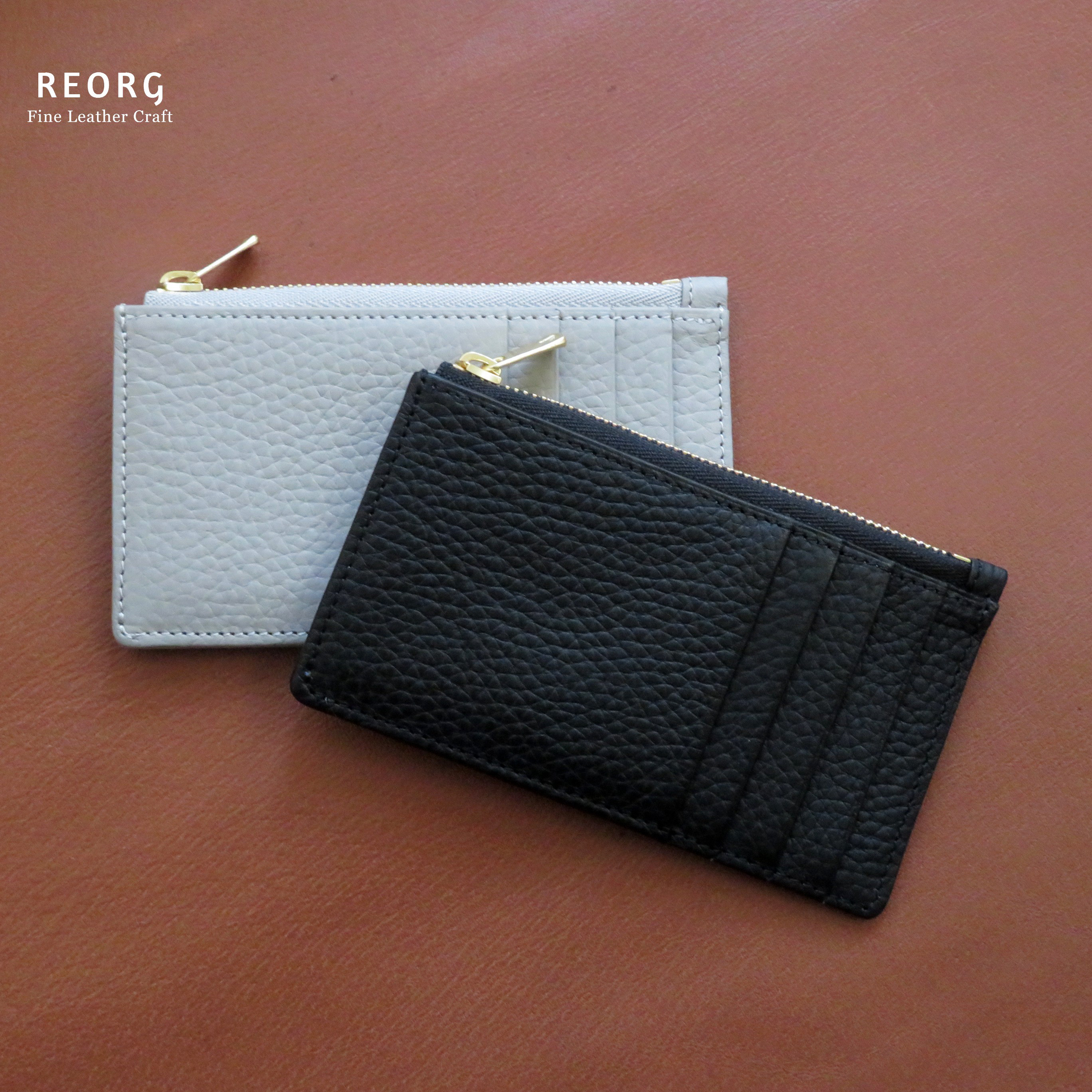 The Flat - シュリンクレザーの薄型フラグメントケース