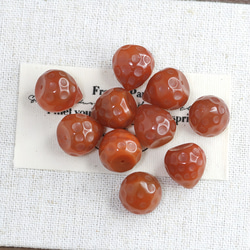 天然石 いちご型 南紅瑪瑙 レッドアゲート カービングビーズ 片穴