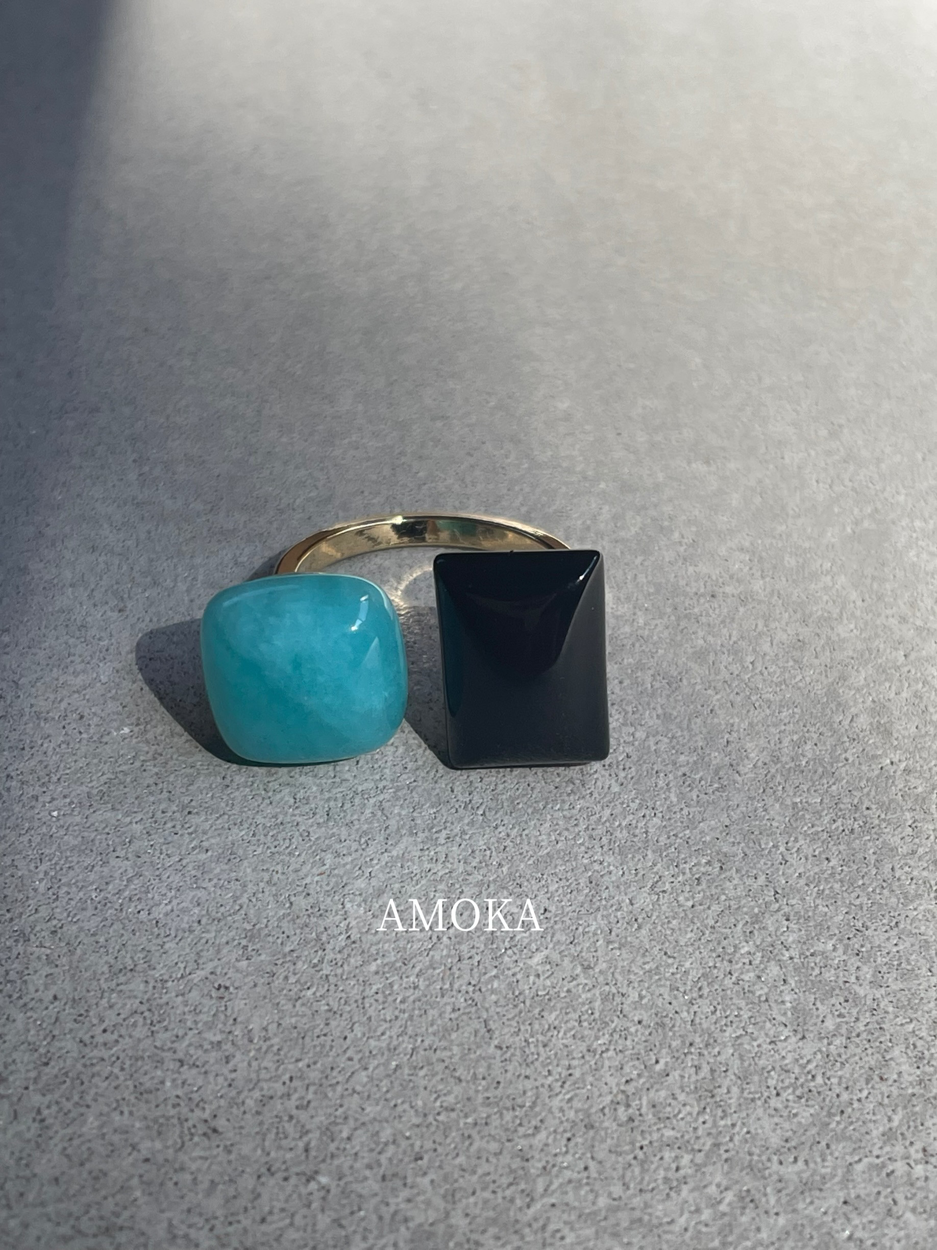 〈モード×エレガント〉Clair et Noir（クレール・エ・ノワール）フォークリング